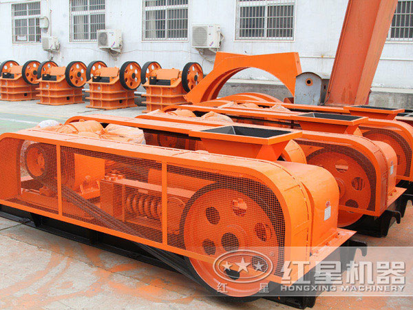 小型對(duì)輥破碎機(jī) 小型對(duì)輥破碎機(jī)