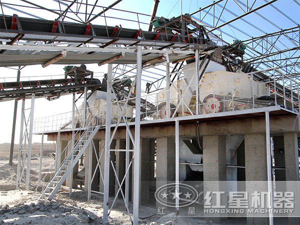 破碎機(jī)生產(chǎn)現(xiàn)場 破碎機(jī)生產(chǎn)現(xiàn)場
